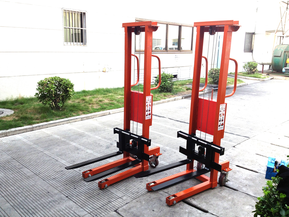 LS350 manual winch stacker